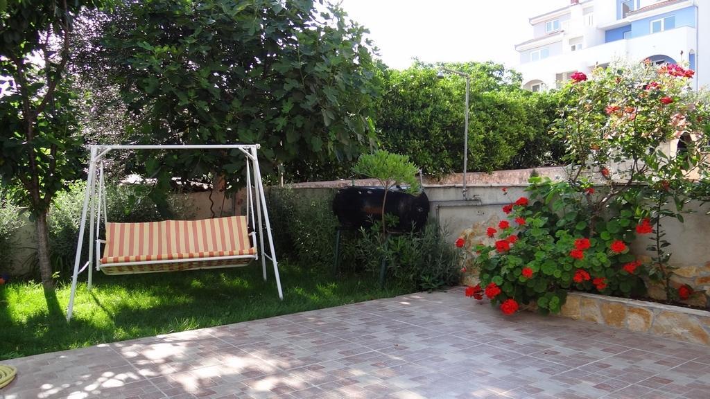 Apartments Milka Trogir Exterior photo